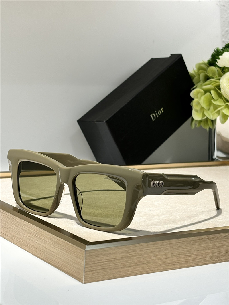 D10r square sunglasses