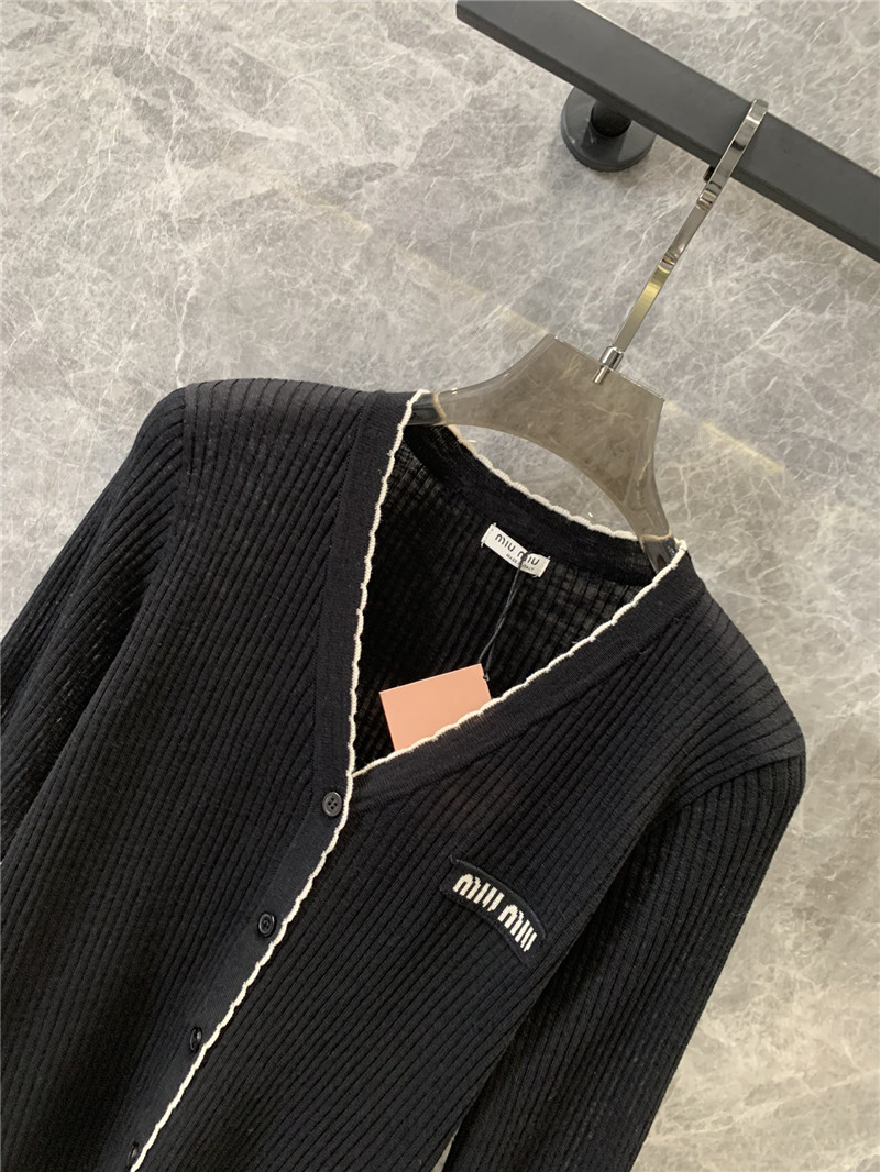 Miu Miu Logo V-Neck Cardigan in Black