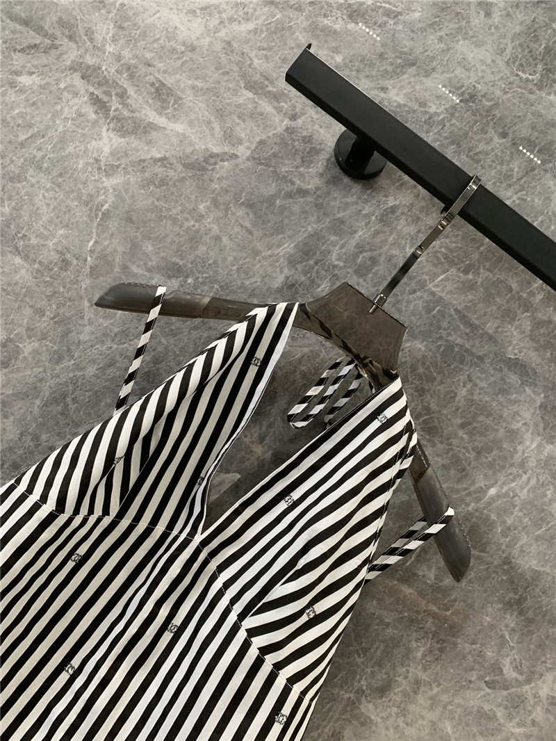 Ch**el v-neck halter top replicas clothes