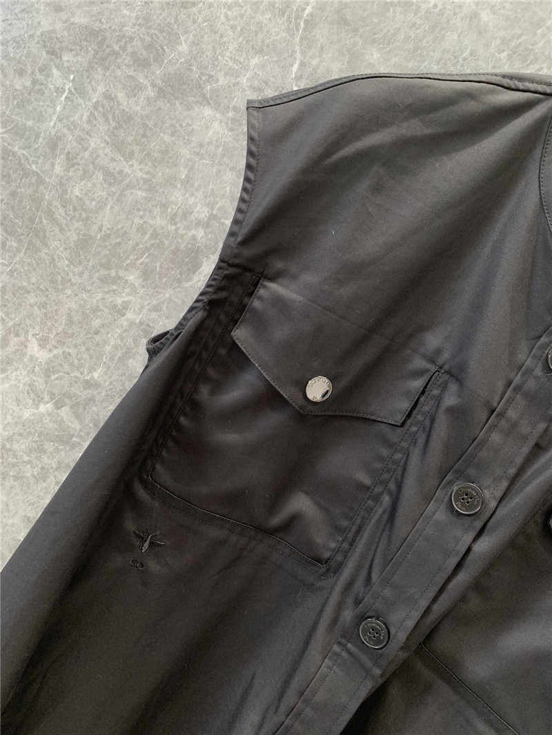 D10r small stand collar black dress