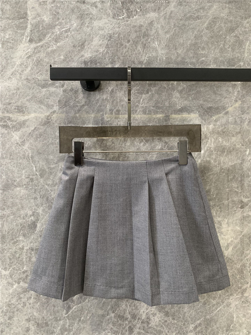 M1um1u alphabet embroidery apron-style pants skirt replica clothes