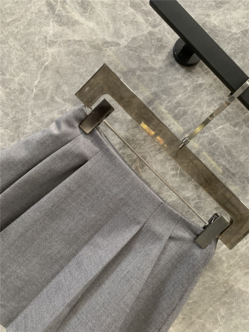 M1um1u alphabet embroidery apron-style pants skirt replica clothes