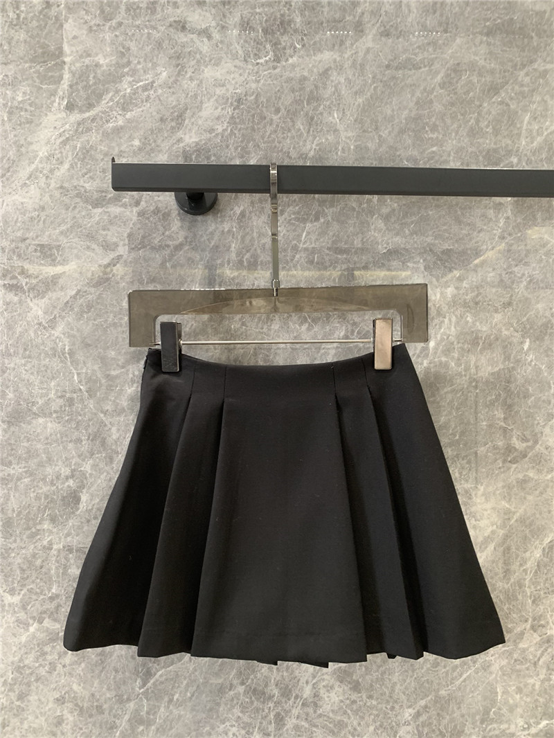 M1um1u alphabet embroidery apron-style pants skirt replica clothes