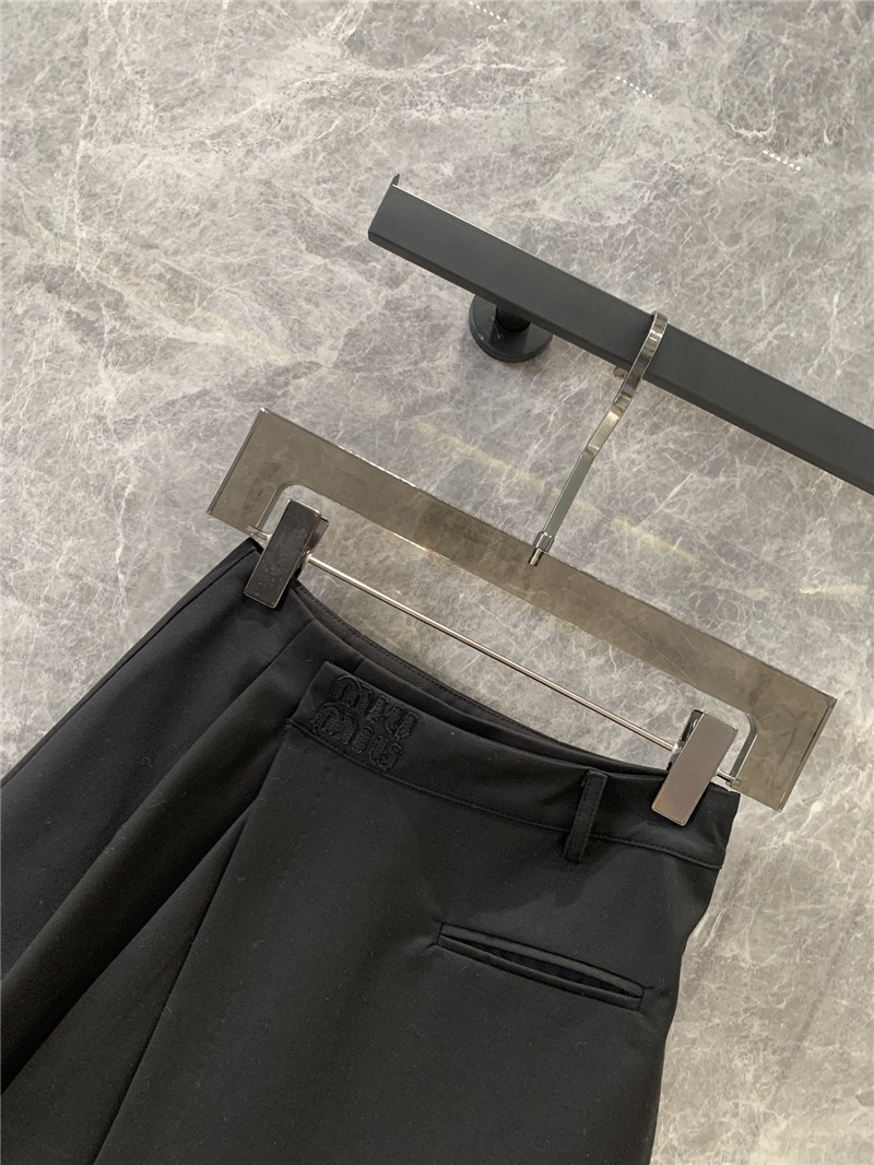 M1um1u alphabet embroidery apron-style pants skirt replica clothes