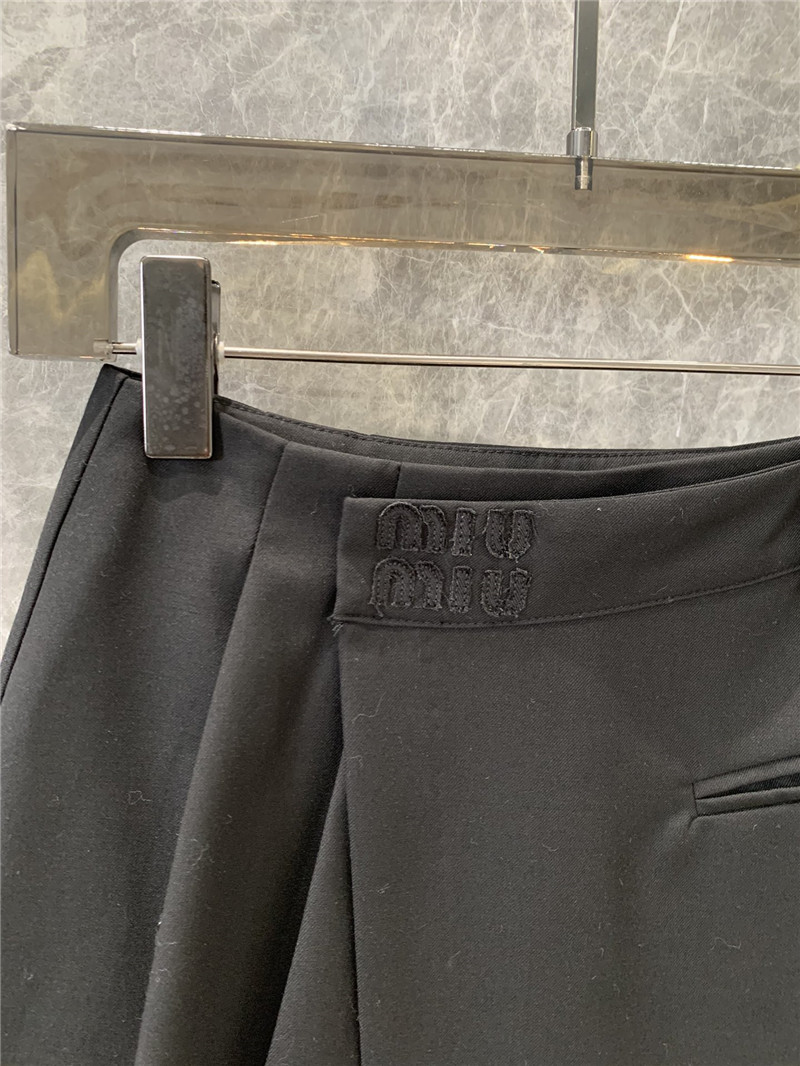 M1um1u alphabet embroidery apron-style pants skirt replica clothes