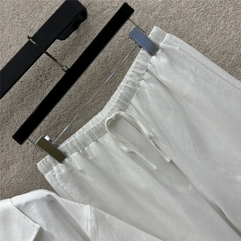 Va1e*ntin0 linen casual suit replica clothing sites