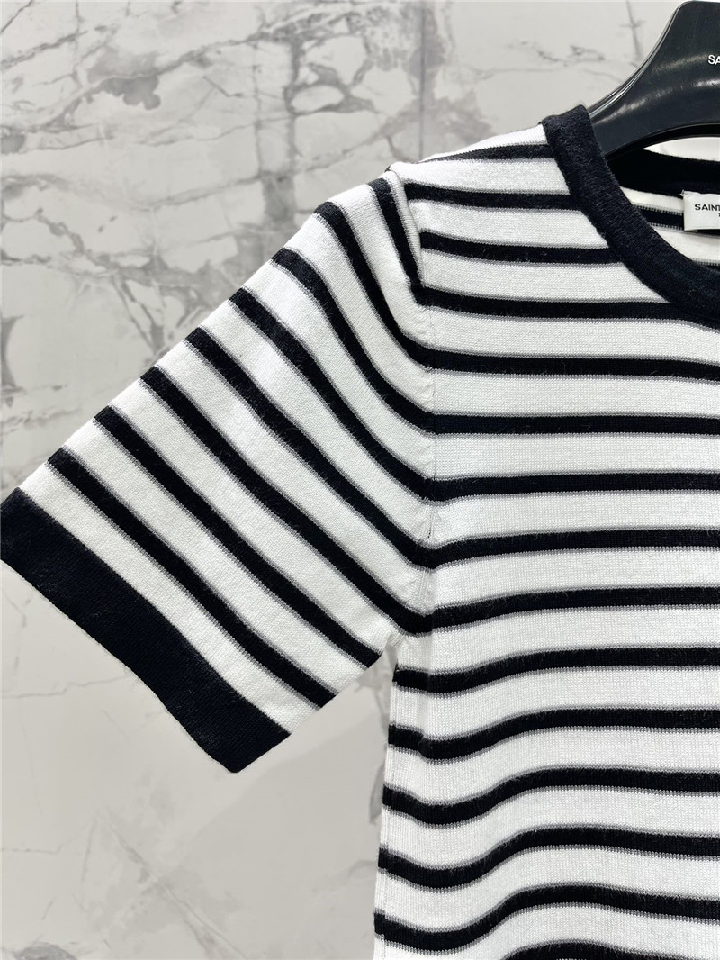 Y51 round neck classic striped knitted short sleeves replica clothes