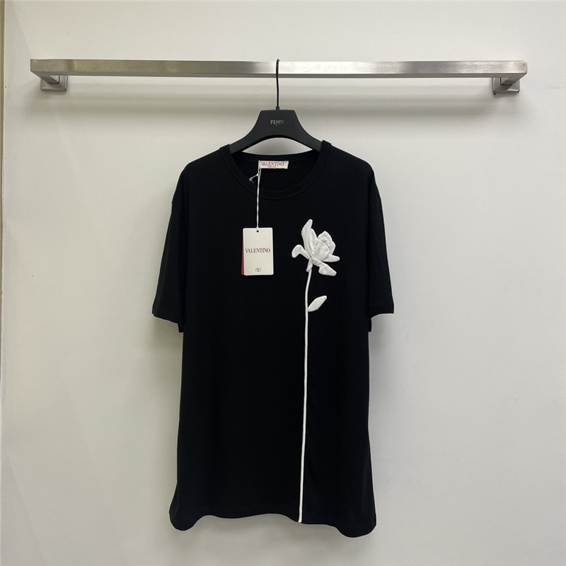 Va1e*ntin0 cotton t-shirt cheap replica designer clothes