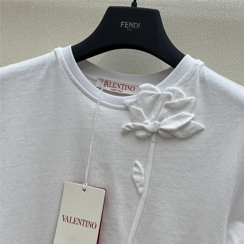 Va1e*ntin0 cotton t-shirt cheap replica designer clothes
