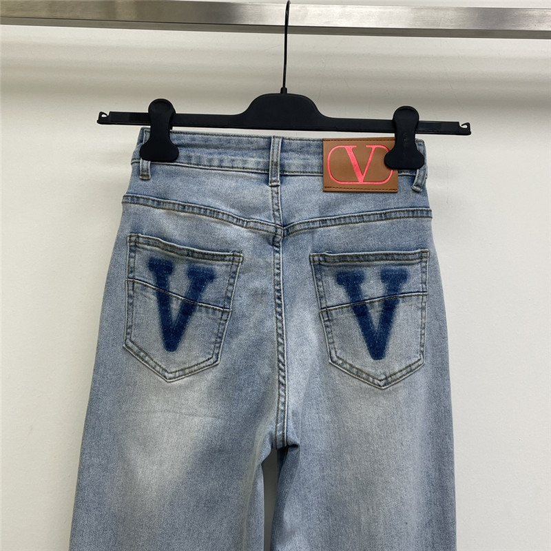Va1e*ntin0 classic printed jeans replicas clothes