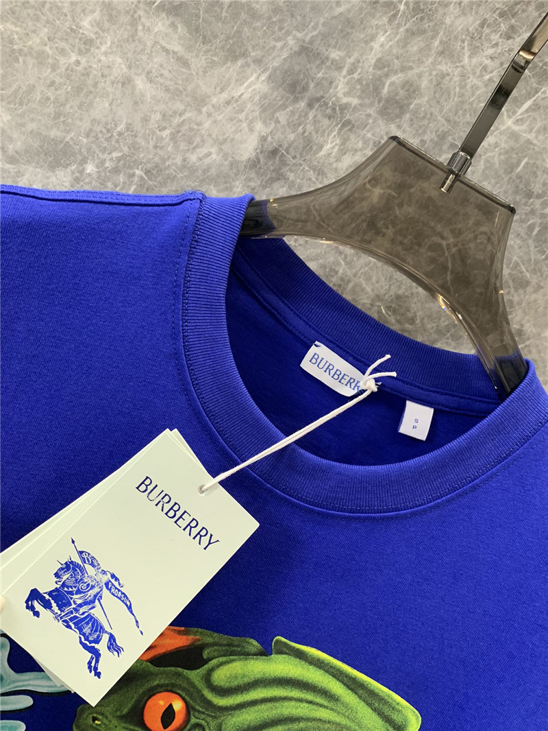 Bv*b*rry round neck short sleeve t-shirt replica clothes