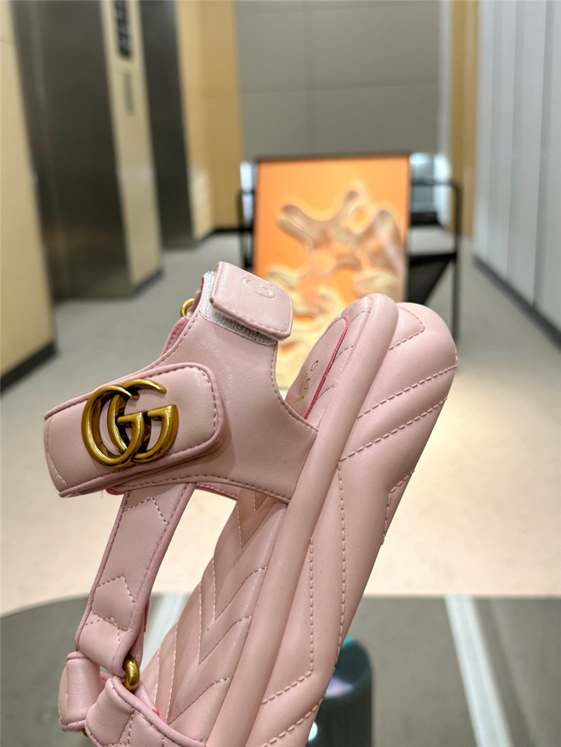 Gvc*1 double g strappy house sandals in pink quilted leather