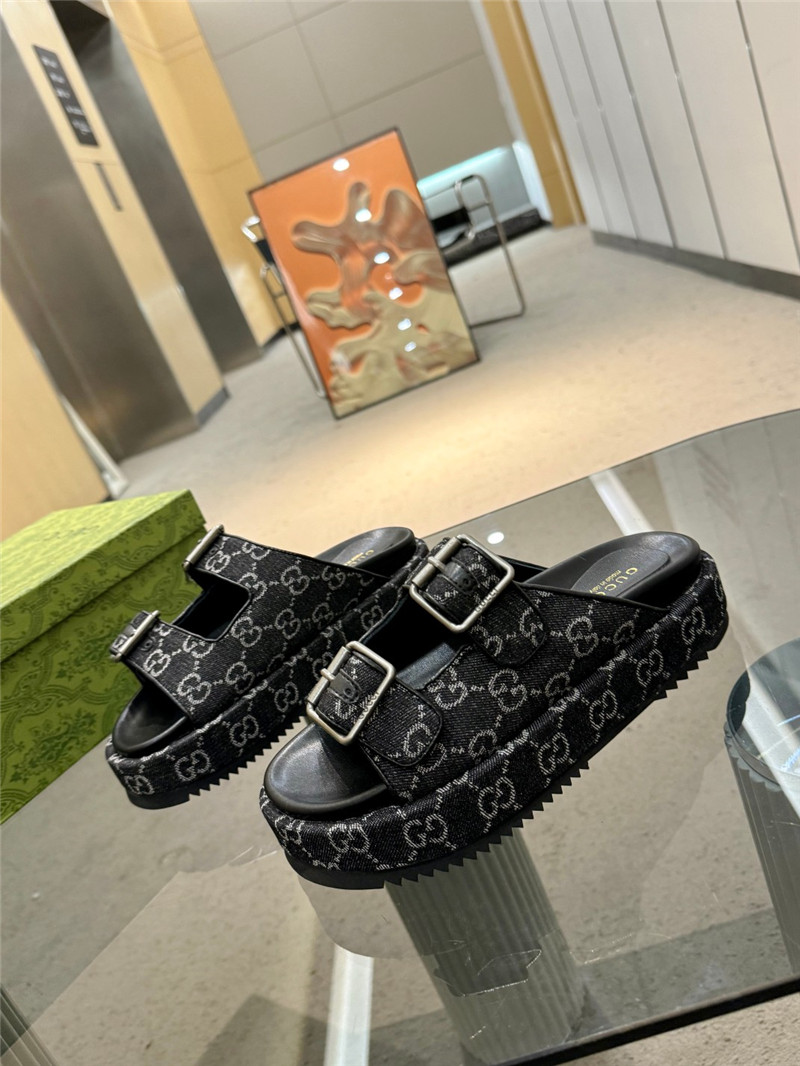 Gvc*1 platform strap sandals in black oblique denim canvas