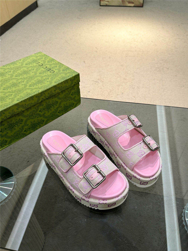 Gvc*1 platform strap sandals in pink oblique canvas