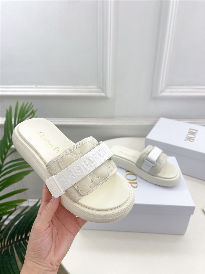 Dio(r)evolution Slide Glitter Tech White Quilted Leather