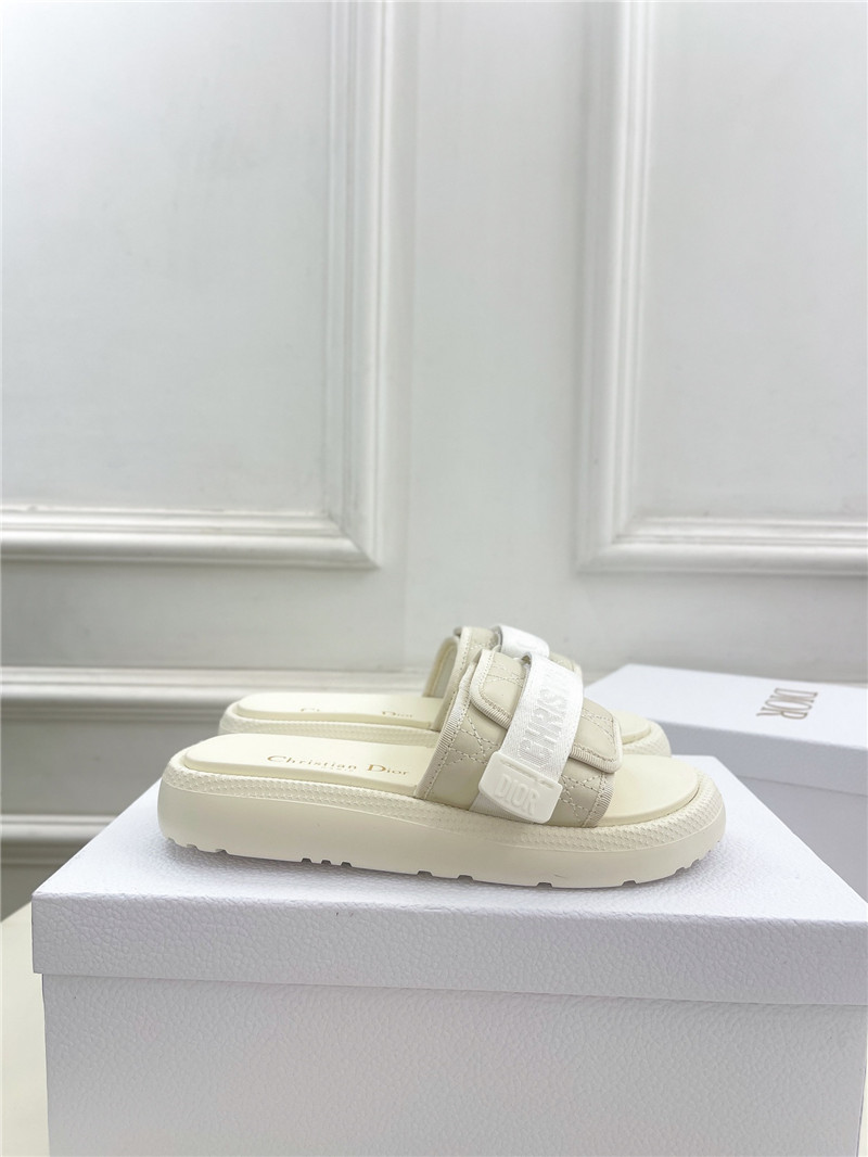 Dio(r)evolution Slide Glitter Tech White Quilted Leather