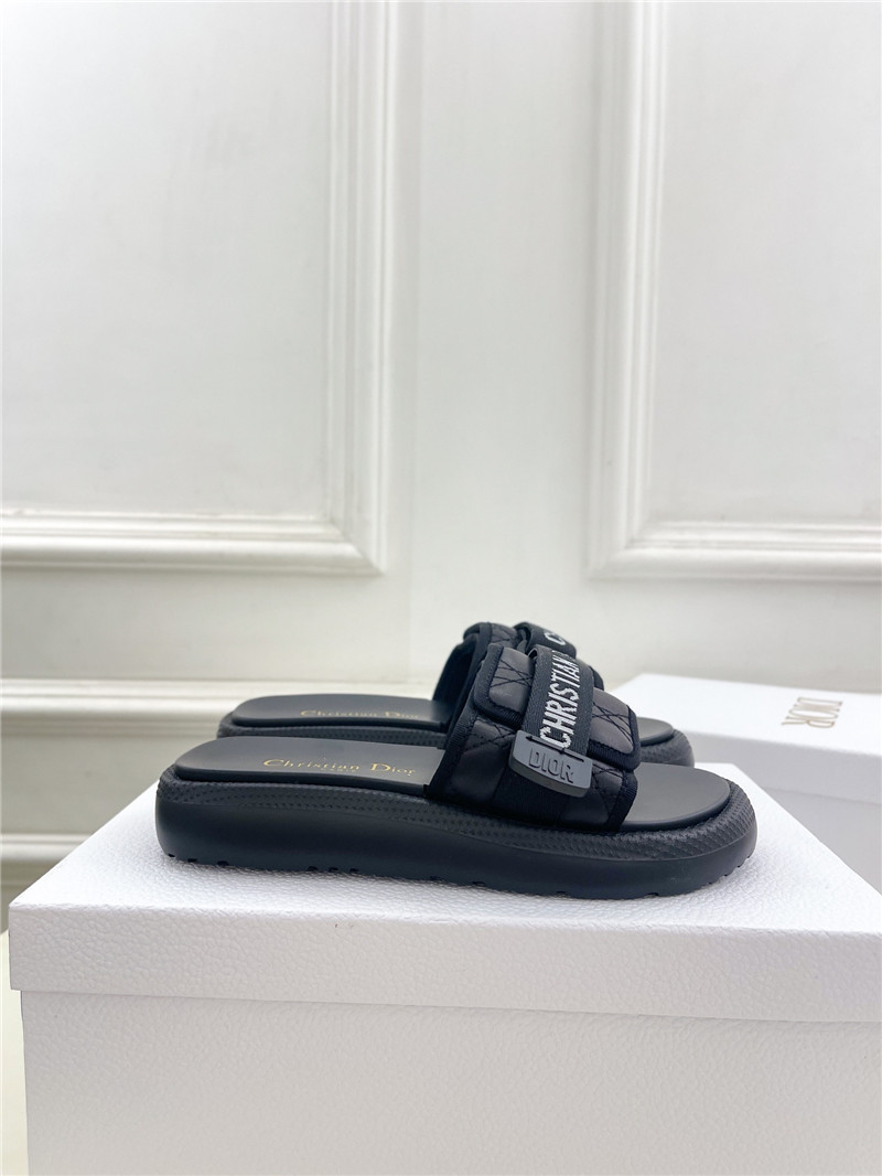 Dio(r)evolution Slide Glitter Tech Black Quilted Leather