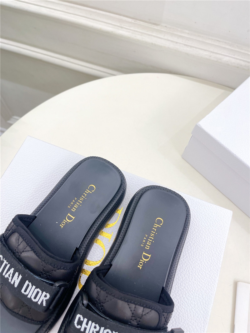 Dio(r)evolution Slide Glitter Tech Black Quilted Leather