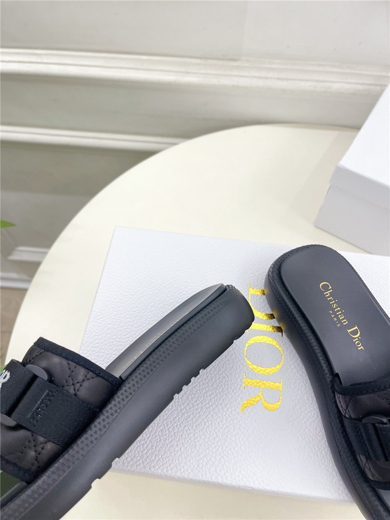 Dio(r)evolution Slide Glitter Tech Black Quilted Leather