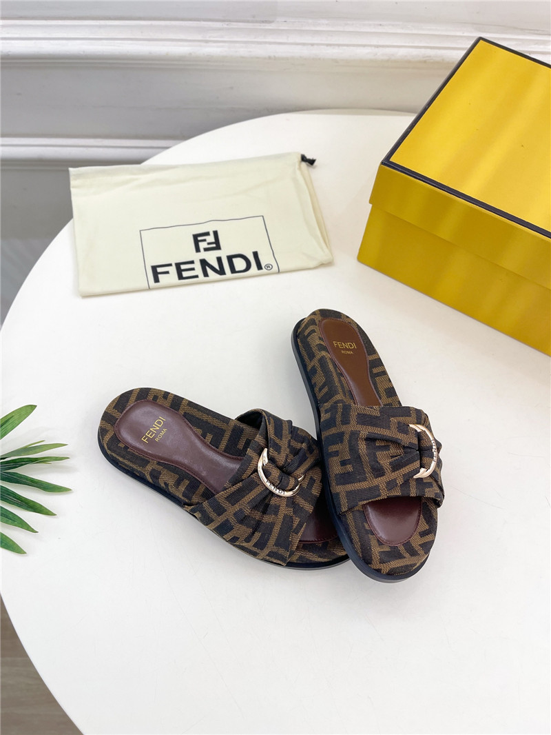F**di feel brown ff jacquard slides