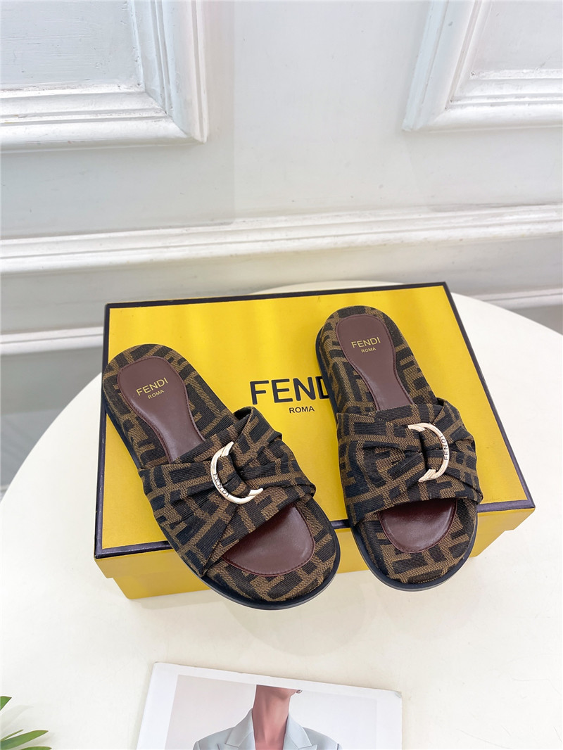 F**di feel brown ff jacquard slides