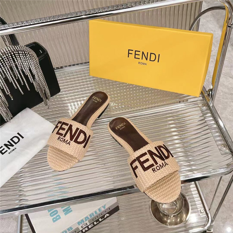 F**di sunshine natural raffia flat sandals