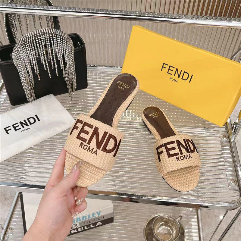 F**di sunshine natural raffia flat sandals