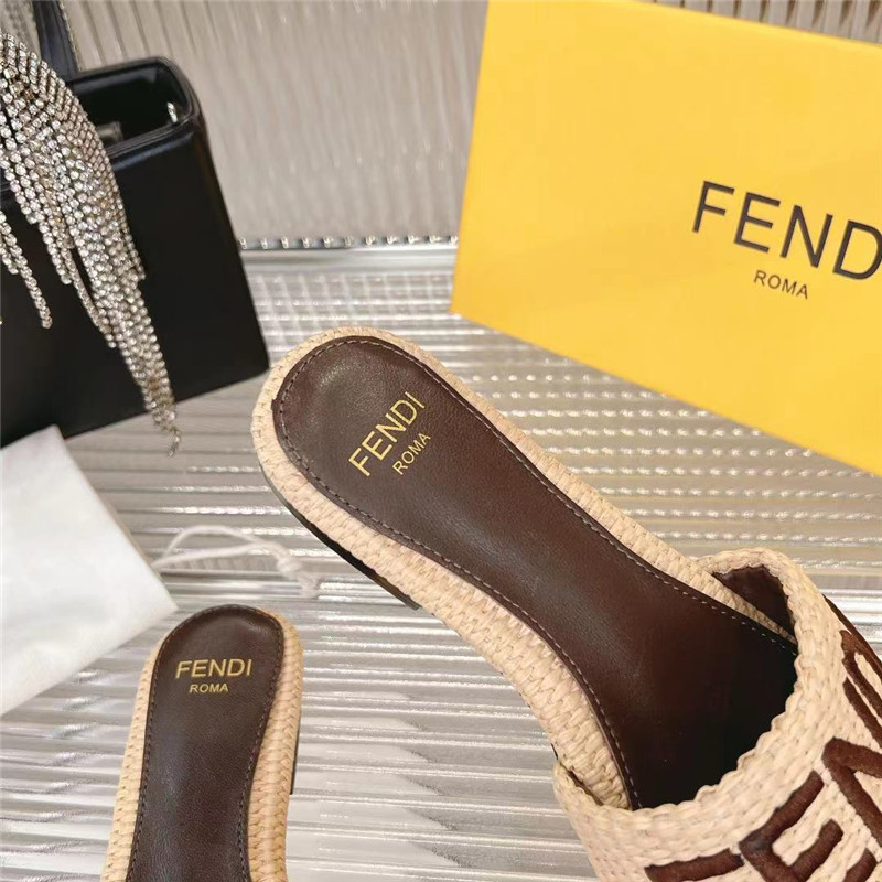 F**di sunshine natural raffia flat sandals