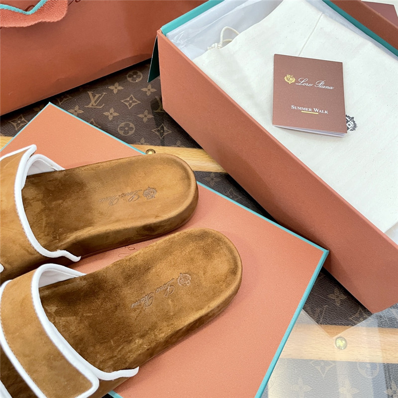 L0r0 P1ana waikiki slide sandals in brown suede