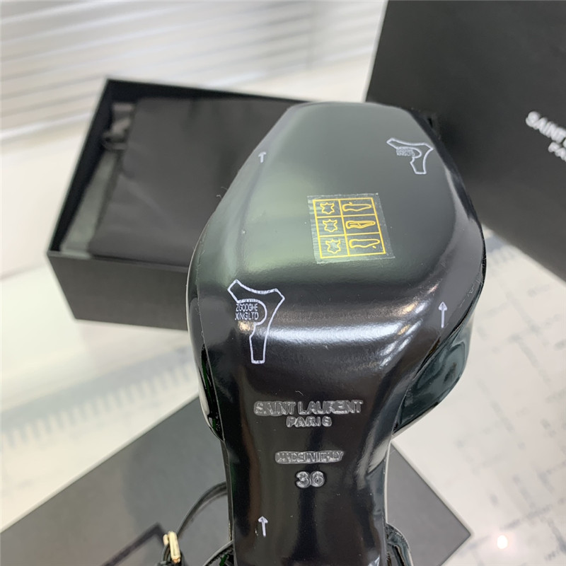 Sa1nt Lau*nt la scandale sandals in black patent leather