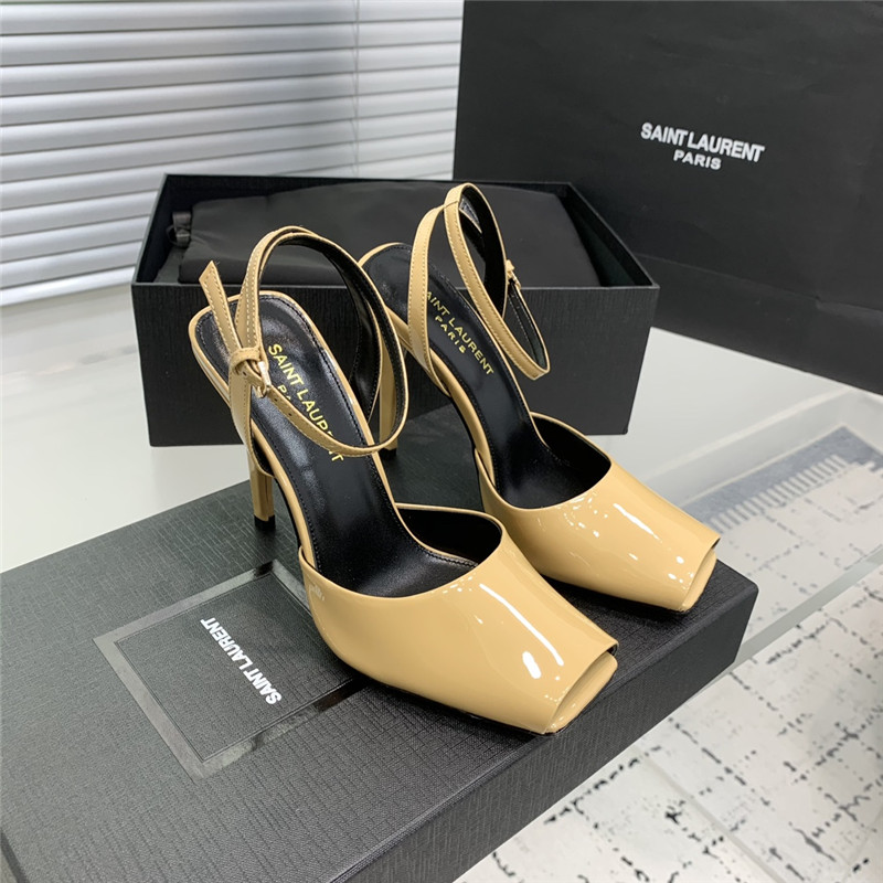 Sa1nt Lau*nt la scandale sandals in beige patent leather