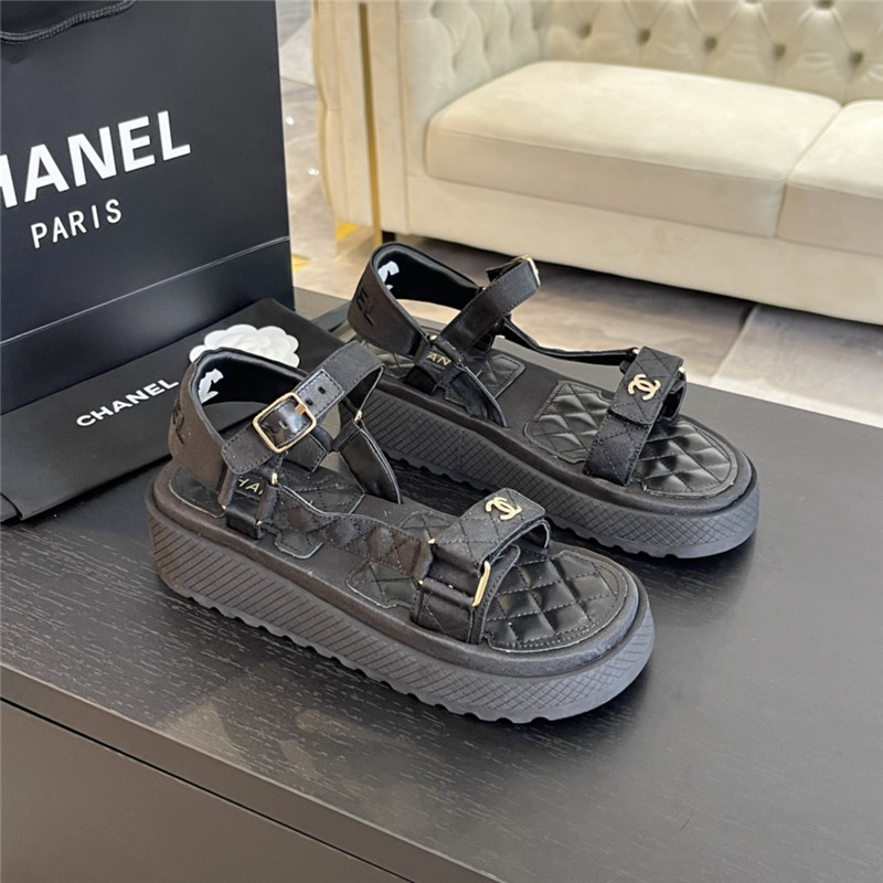 Ch**el quilted beach sandals black leather