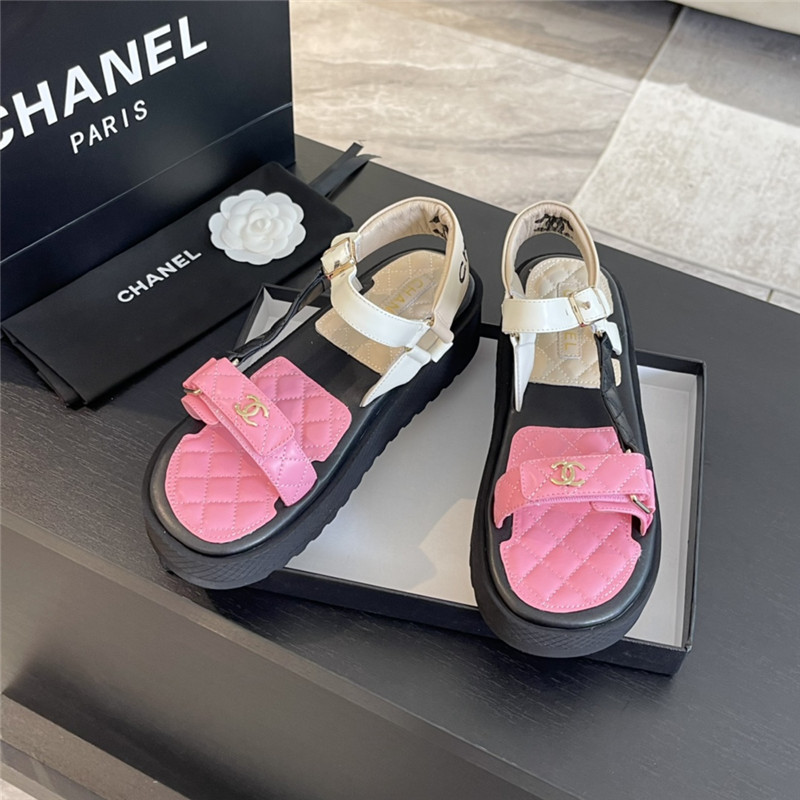 Ch**el quilted beach sandals black and pink leather