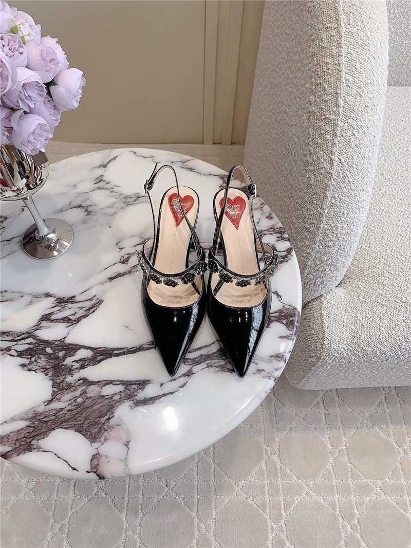 Roger Vivier Virgule Flower Black Patent Slingback Pumps