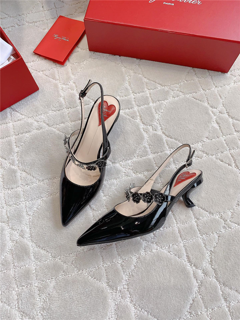 Roger Vivier Virgule Flower Black Patent Slingback Pumps