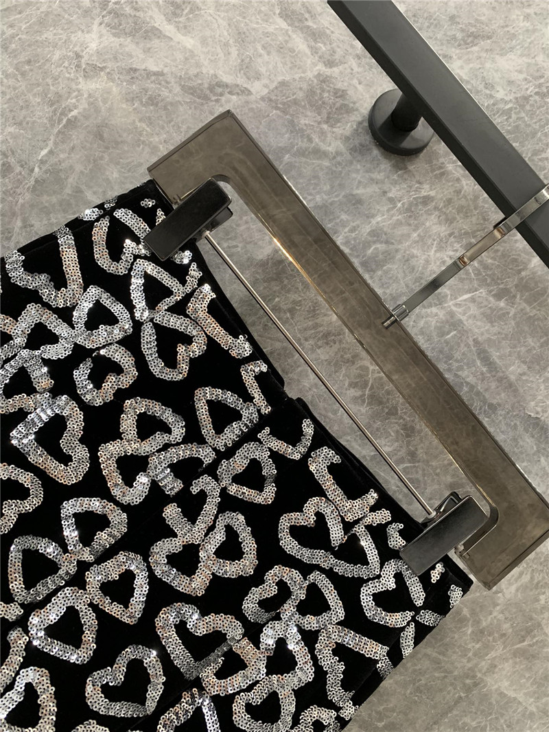 Y51 letter a shorts replica d&g clothing