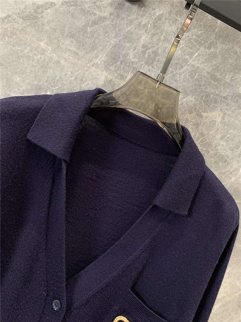 Va1e*ntin0 long sleeve knitted cardigan replica clothing sites