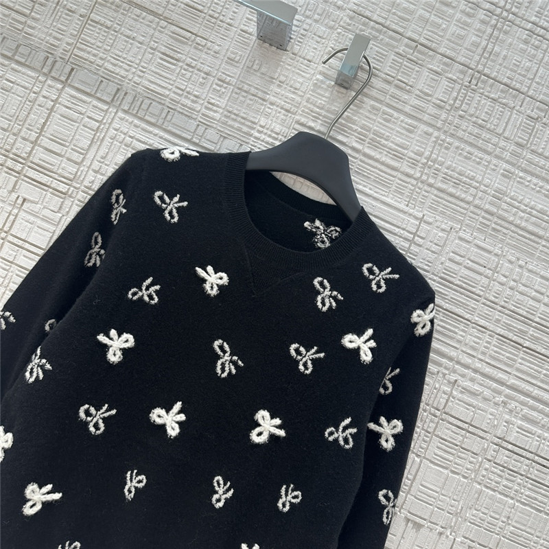 Ch**el bow intarsia cashmere sweater replica designer clothes
