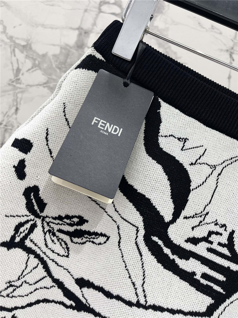 F**di new skirt replica clothing sites