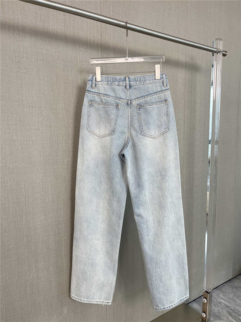 l0vis Vvtt0n lv embossed pocket jeans replica clothes