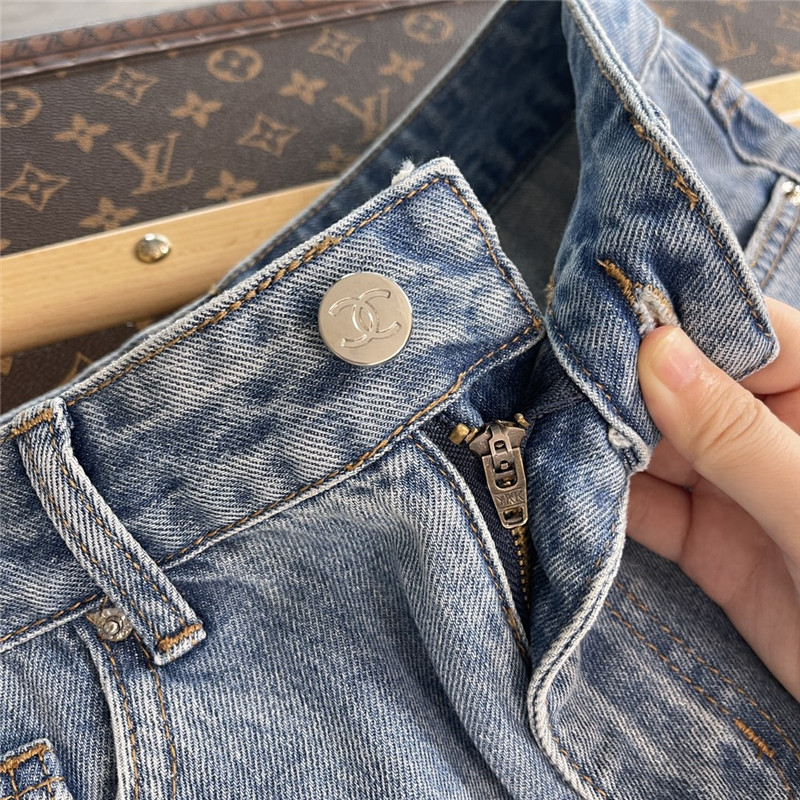 Ch**el cat embroidered ripped jeans replica clothes