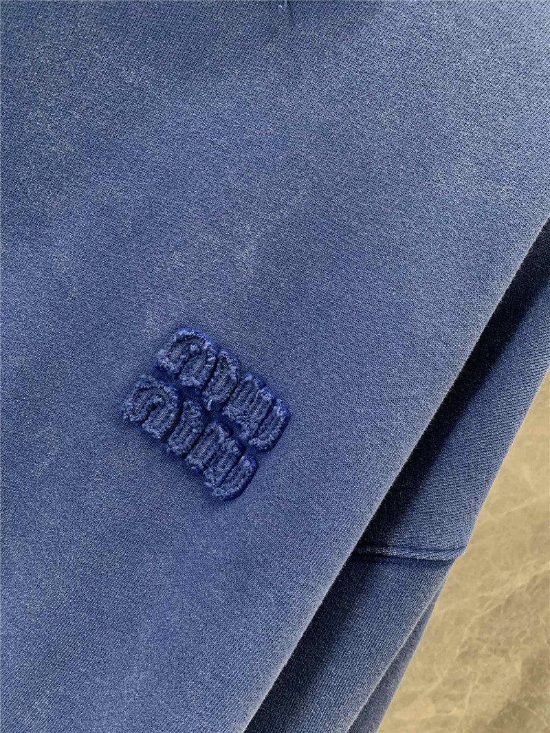 M1um1u round neck sweatshirt replica clothes