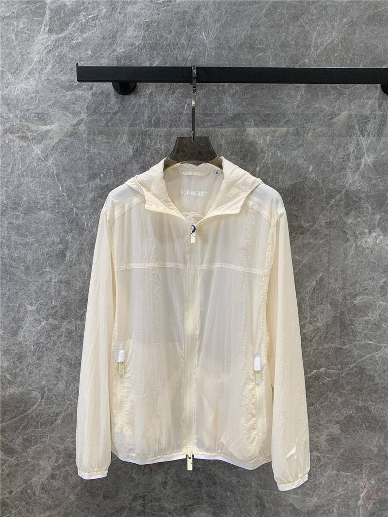 Bv*b*rry lightweight sun protection hooded jacket replica clothing