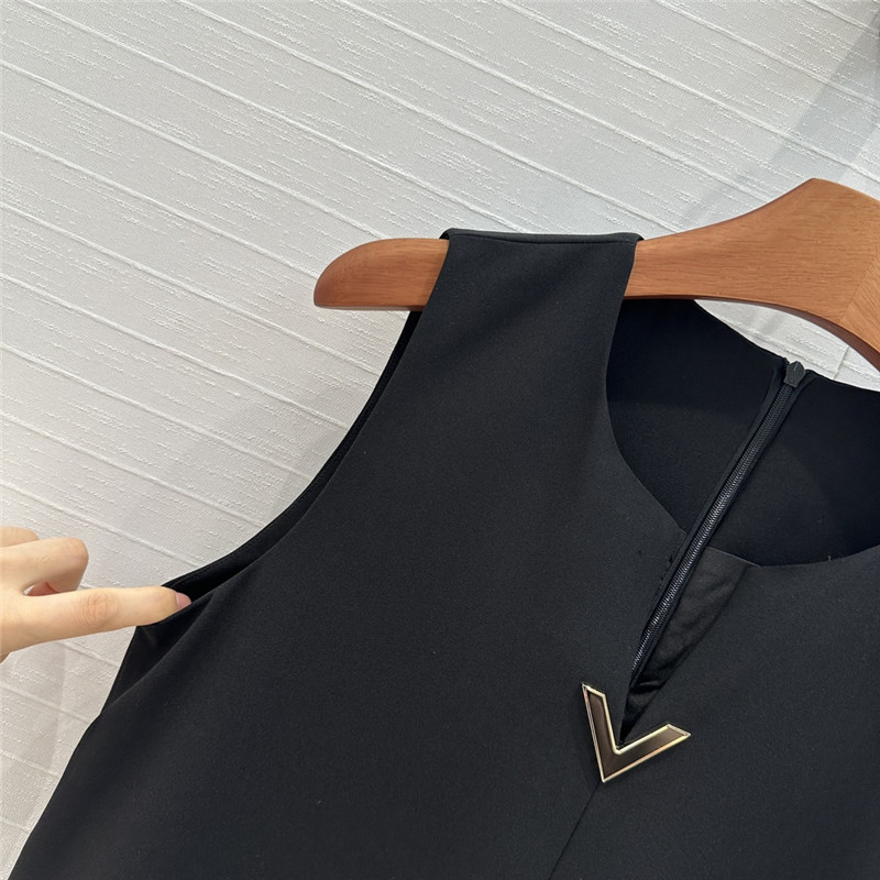 Va1e*ntin0 heavy luxury dress replica d&g clothing