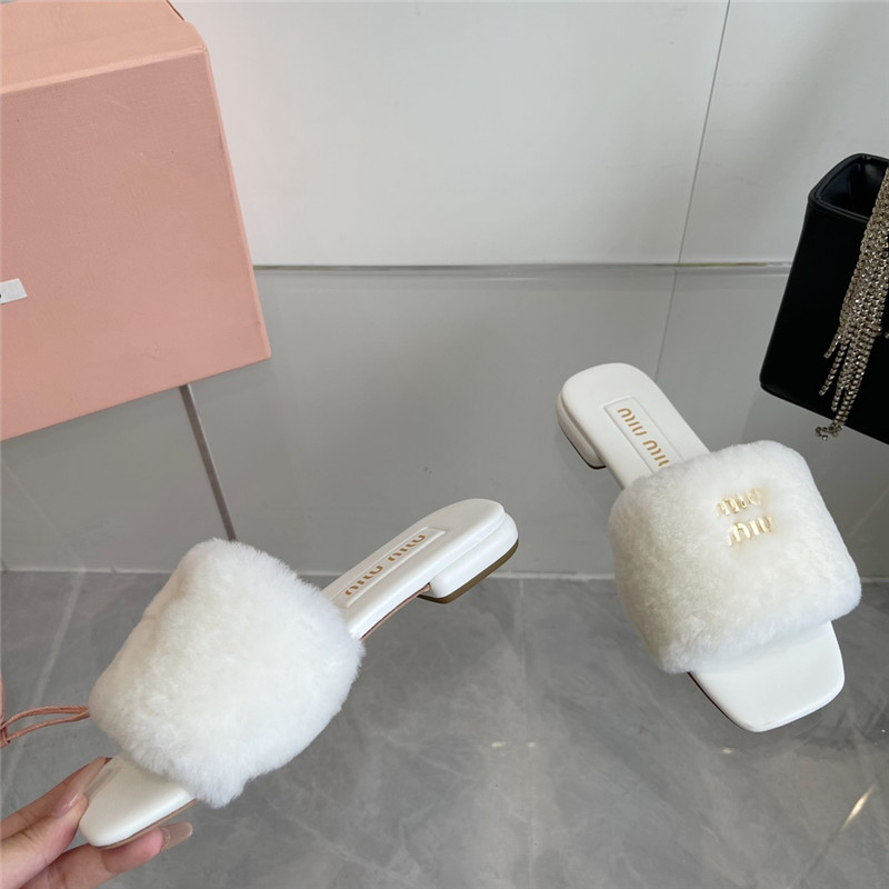 Miu Miu White Matelassé Fur Slides with Metal Lettering