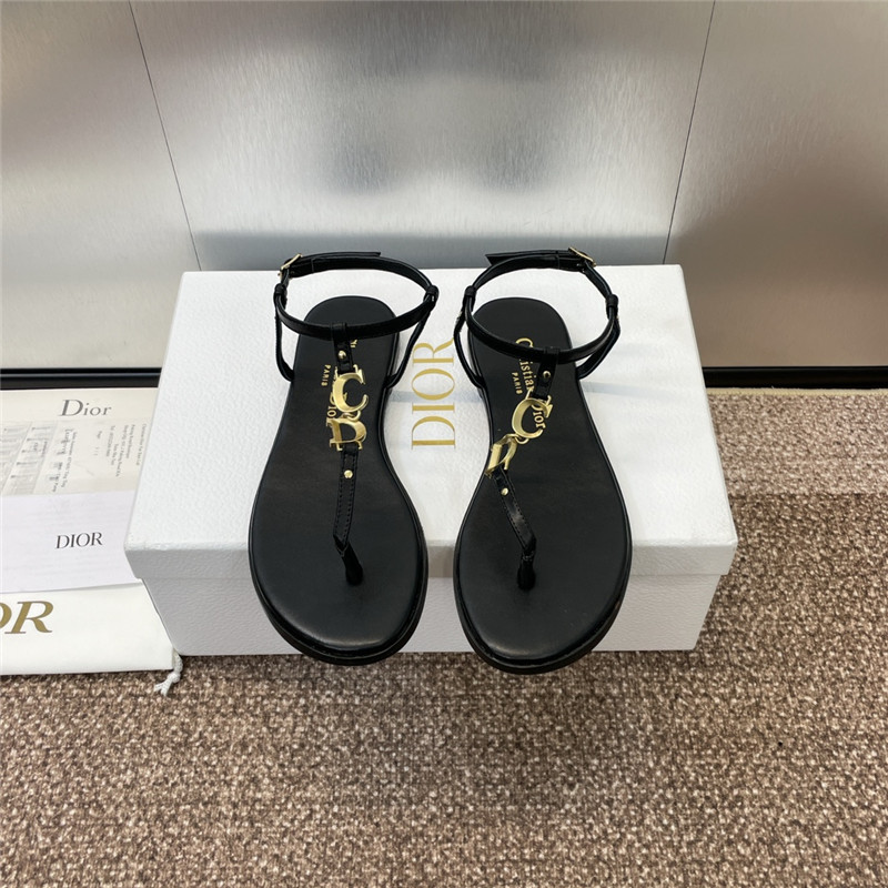 c’est D10r black calfskin thong sandals
