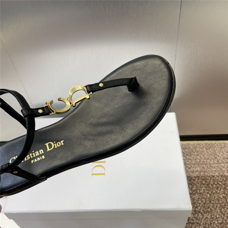 c’est D10r black calfskin thong sandals