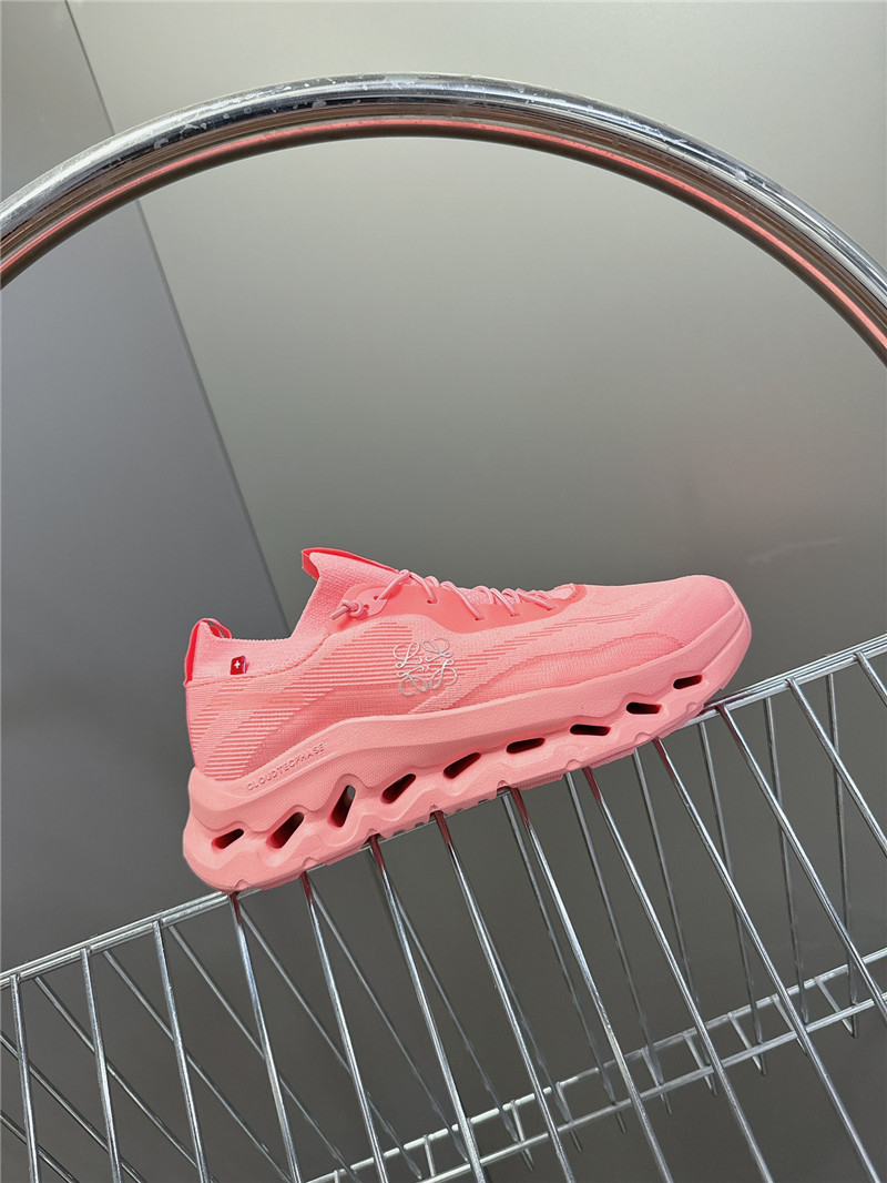 L0ew* + on cloudtilt 2.0 stretch sneakers pink