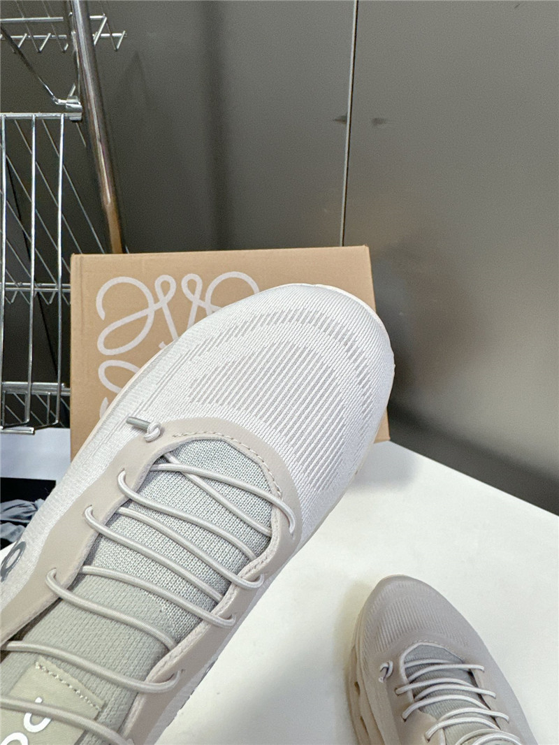 L0ew* + on cloudtilt 2.0 stretch sneakers in gray