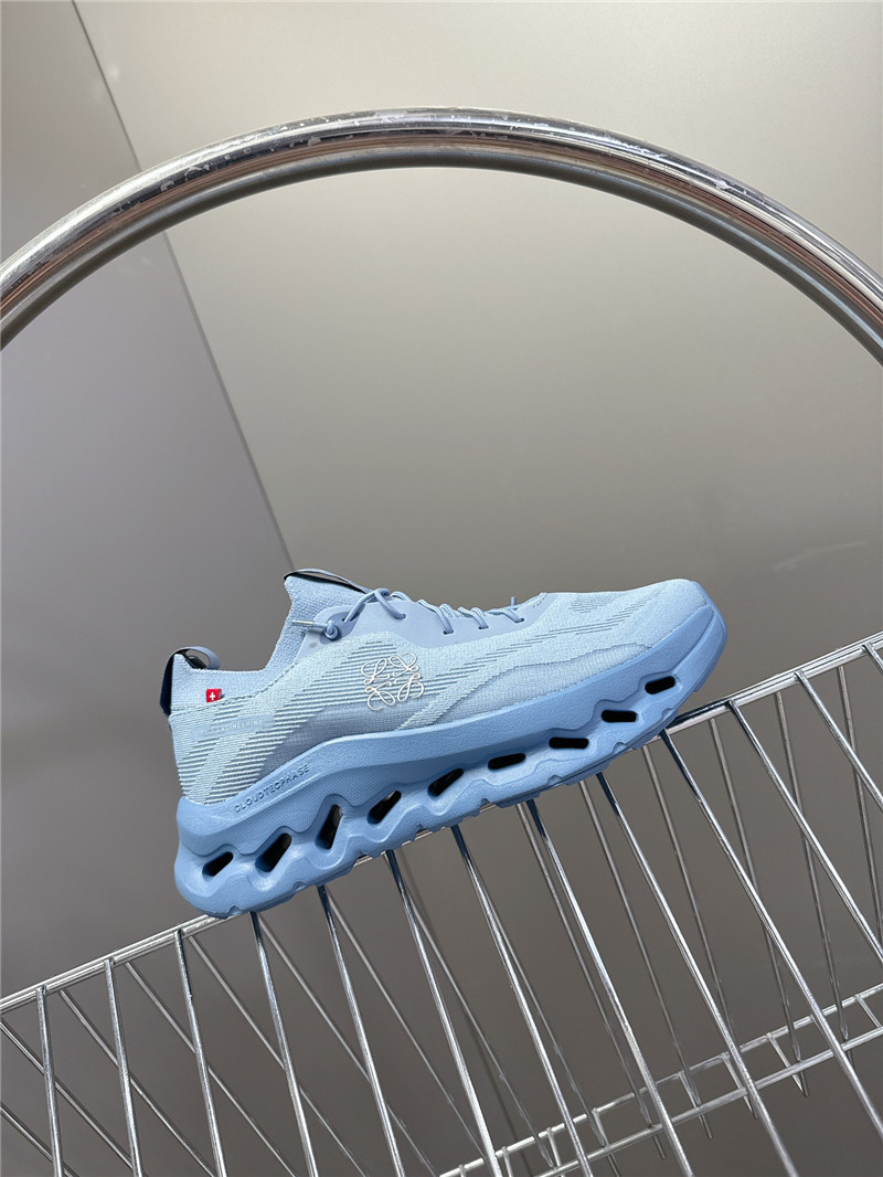 L0ew* + on cloudtilt 2.0 blue stretch sneakers